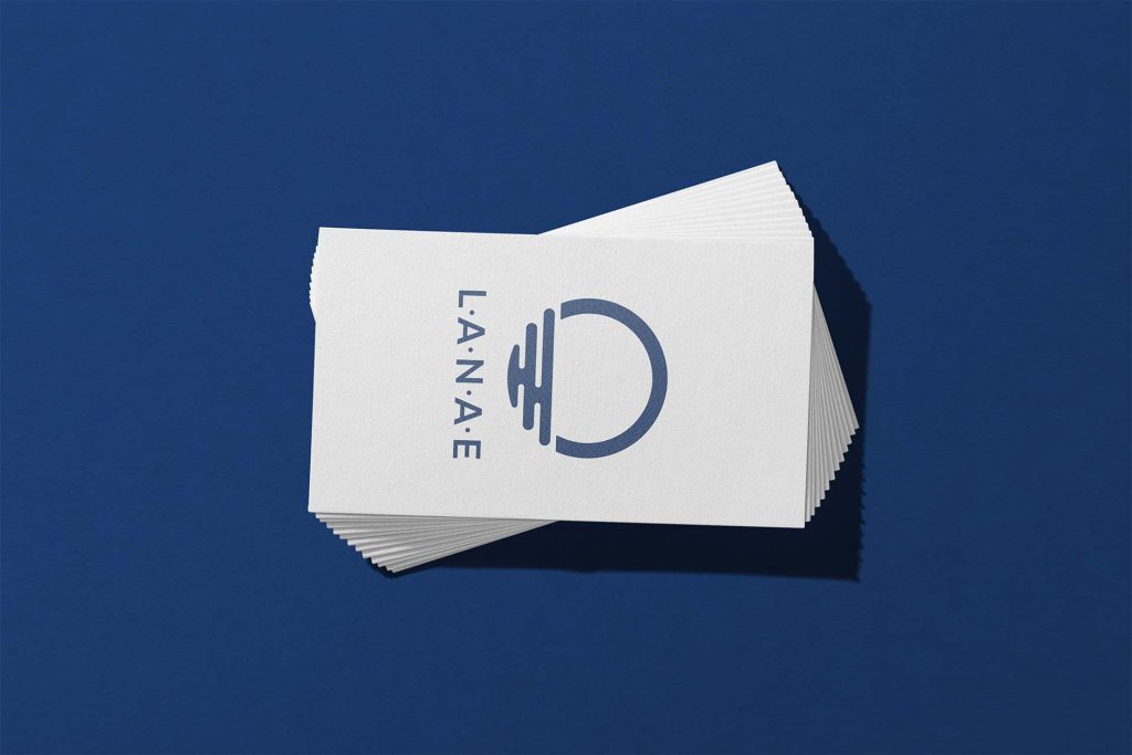 Nouveau logo et nom pour un laboratoire pharmaceutique.